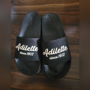 Ladies Adidas slides size 9